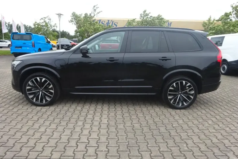 Volvo XC90 din 2025 cu 22.179 km - oferta VOL243218 - foto 2