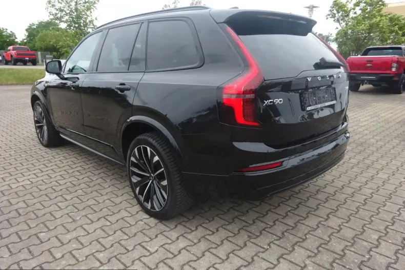 Volvo XC90 din 2025 cu 22.179 km - oferta VOL243218 - foto 3