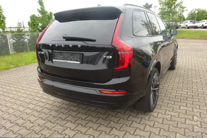 Volvo XC90 din 2025 cu 22.179 km - oferta VOL243218 - foto 4