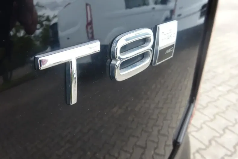Volvo XC90 din 2025 cu 22.179 km - oferta VOL243218 - foto 14