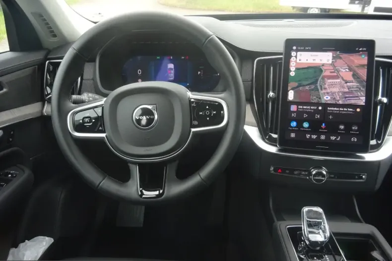 Volvo XC90 din 2025 cu 22.179 km - oferta VOL243218 - foto 23