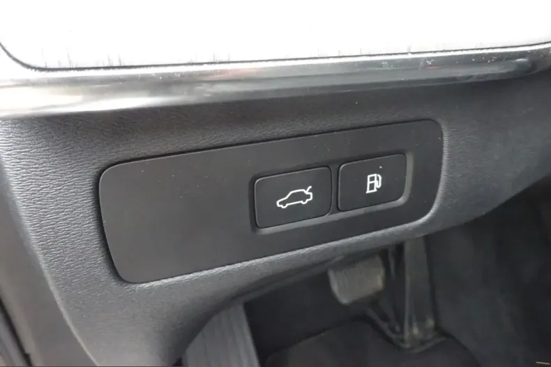 Volvo XC90 din 2025 cu 22.179 km - oferta VOL243218 - foto 34
