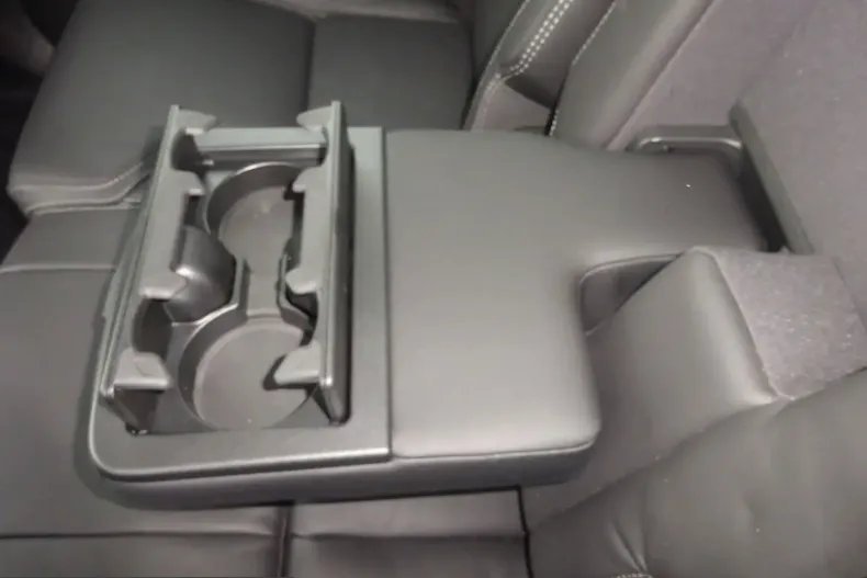 Volvo XC90 din 2025 cu 15.840 km - oferta VOL243220 - foto 17