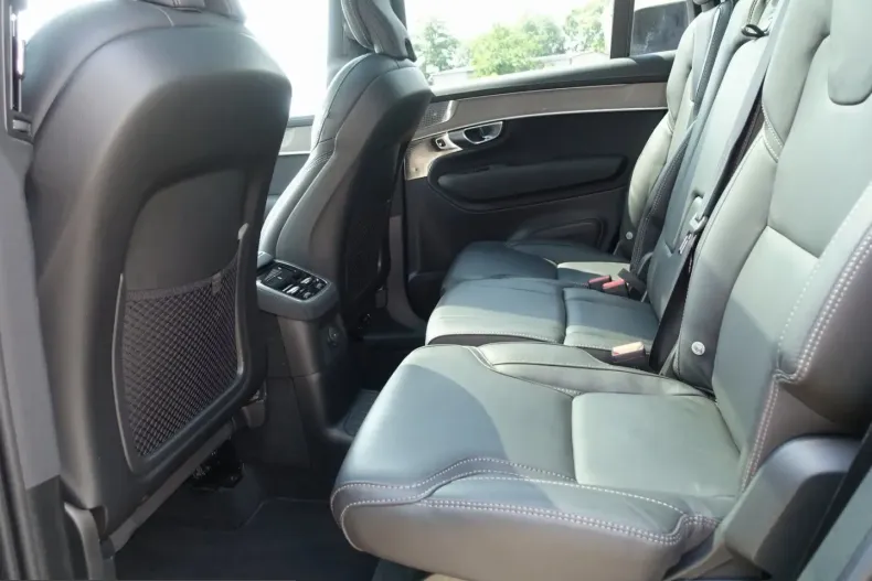 Volvo XC90 din 2025 cu 18.880 km - oferta VOL243221 - foto 12