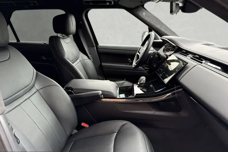 Land Rover Range Rover Sport din 2025 cu 23.200 km - oferta LAN243222 - foto 3