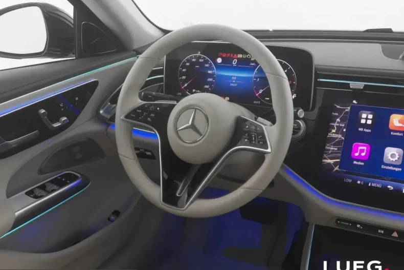 Mercedes-Benz E 220 (Clasa E) din 2025 cu 24.152 km - oferta MER243230 - foto 4
