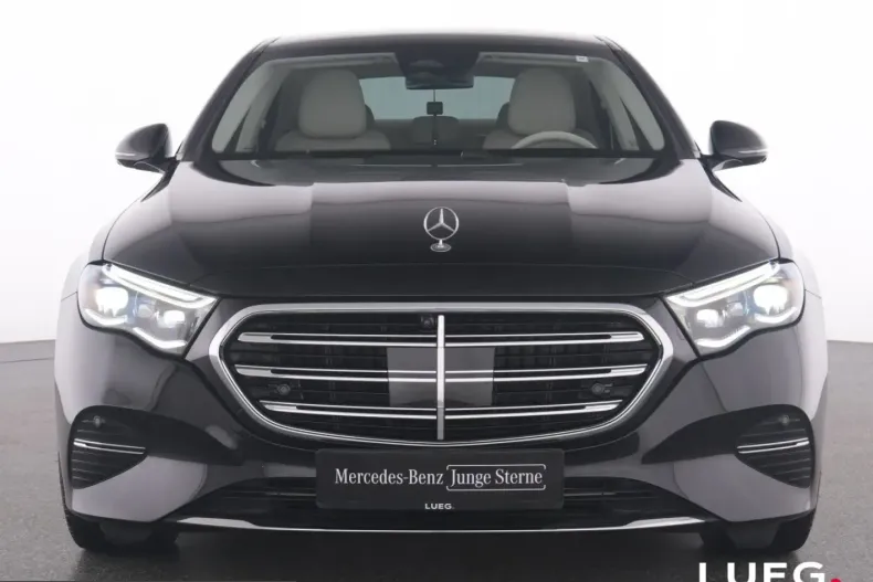 Mercedes-Benz E 220 (Clasa E) din 2025 cu 24.152 km - oferta MER243230 - foto 12