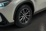 Lexus NX 350h din 2023 cu 47.800 km - oferta LEX243231 - foto 8
