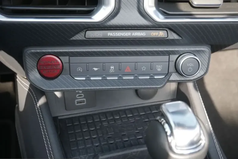 Ford Mustang din 2024 cu 16.200 km - oferta FOR243232 - foto 11