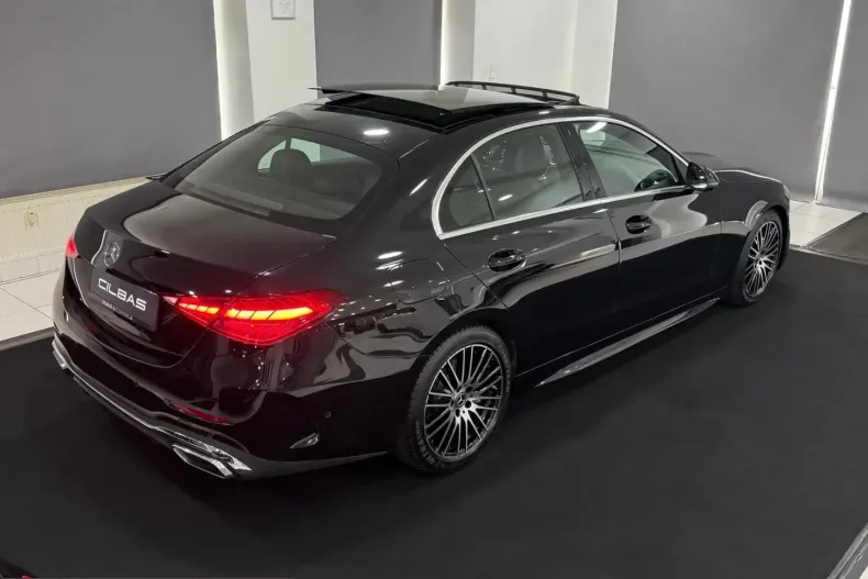 Mercedes-Benz C 300 (Clasa C) din 2022 cu 30.762 km - oferta MER243233 - foto 9