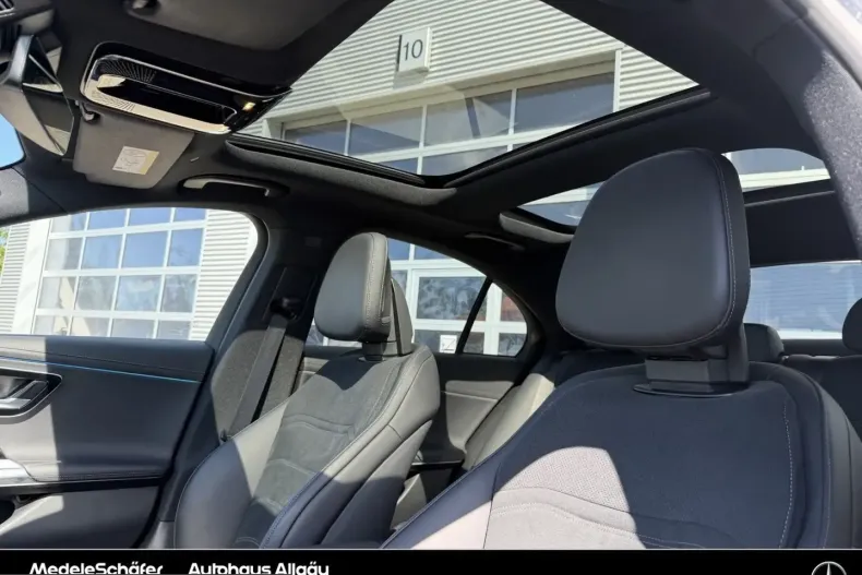 Mercedes-Benz E 220 (Clasa E) din 2024 cu 22.357 km - oferta MER243236 - foto 8