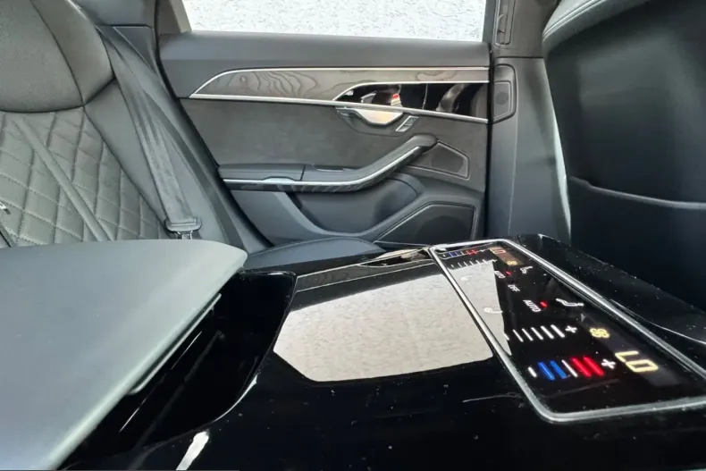 Audi A8 din 2021 cu 105.000 km - oferta AUD243238 - foto 26