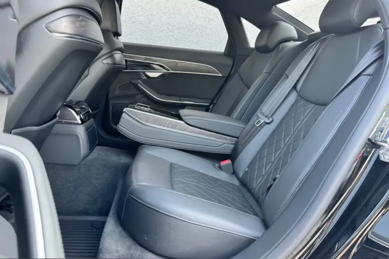 Audi A8 din 2021 cu 105.000 km - oferta AUD243238 - foto 28
