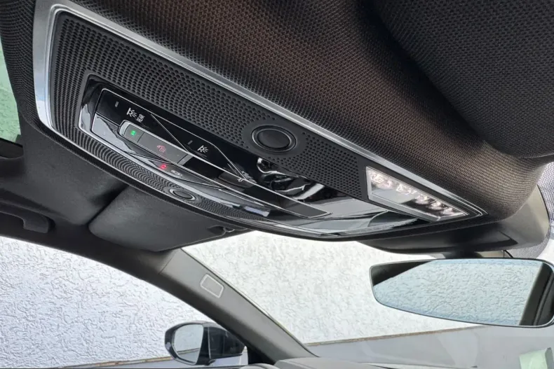Audi A8 din 2021 cu 105.000 km - oferta AUD243238 - foto 30
