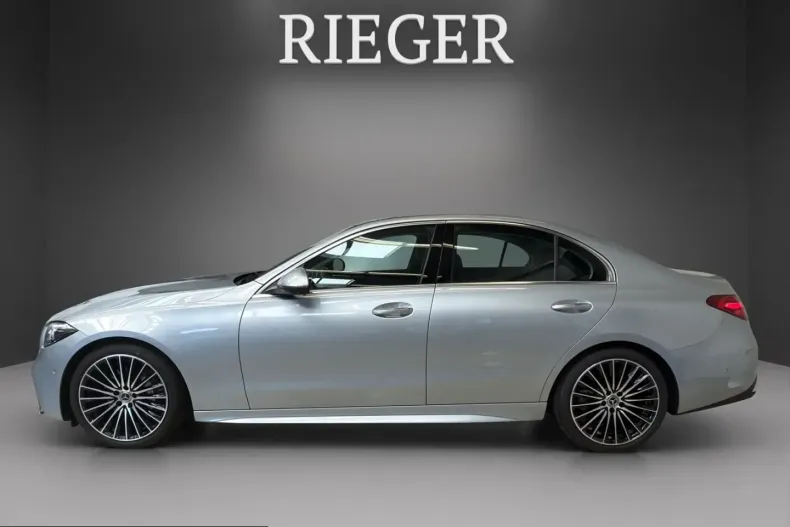 Mercedes-Benz C 300 (Clasa C) din 2025 cu 29.374 km - oferta MER243239 - foto 6