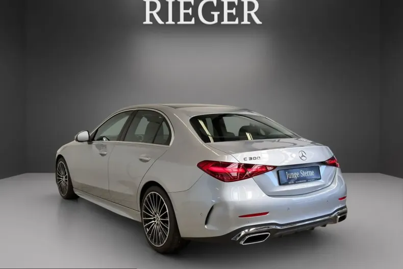 Mercedes-Benz C 300 (Clasa C) din 2025 cu 29.374 km - oferta MER243239 - foto 7