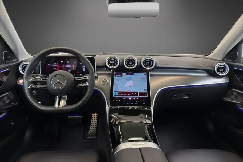 Mercedes-Benz C 300 (Clasa C) din 2025 cu 29.374 km - oferta MER243239 - foto 9