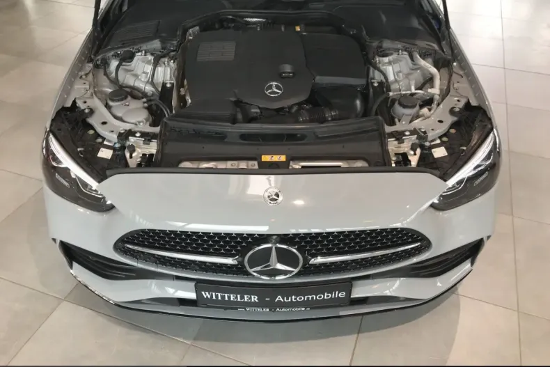 Mercedes-Benz C 300 (Clasa C) din 2025 cu 25.200 km - oferta MER243240 - foto 23