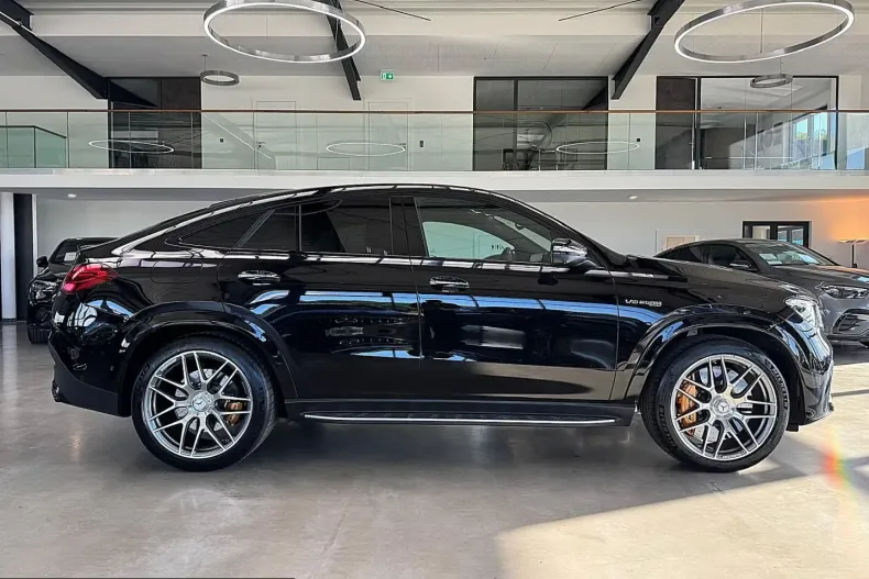 Mercedes-Benz GLE 63 AMG (Clasa GLE) din 2025 cu 15.500 km - oferta MER243244 - foto 4