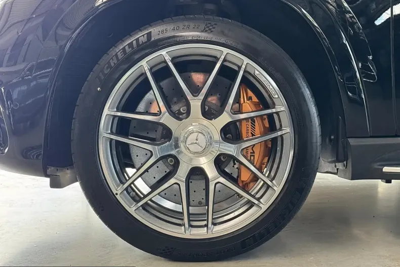 Mercedes-Benz GLE 63 AMG (Clasa GLE) din 2025 cu 15.500 km - oferta MER243244 - foto 9