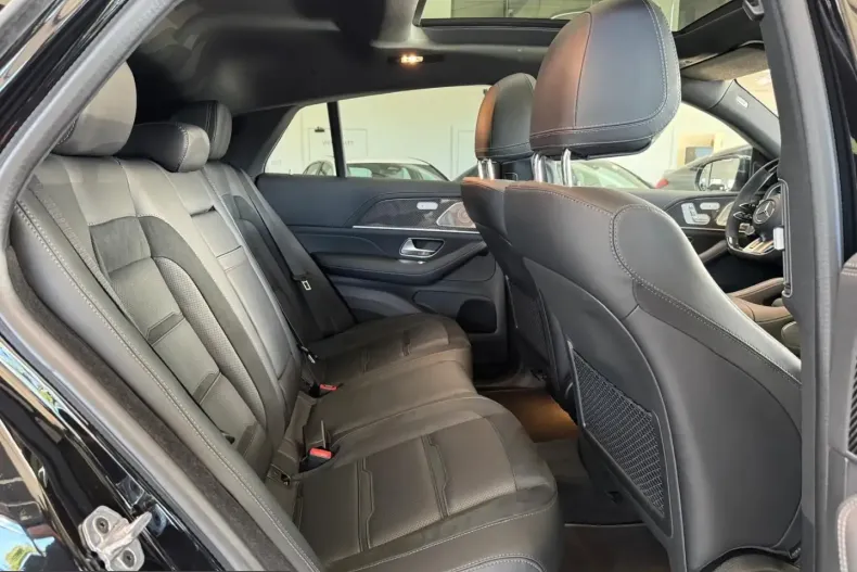 Mercedes-Benz GLE 63 AMG (Clasa GLE) din 2025 cu 15.500 km - oferta MER243244 - foto 15