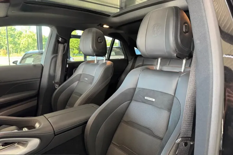 Mercedes-Benz GLE 63 AMG (Clasa GLE) din 2025 cu 15.500 km - oferta MER243244 - foto 18