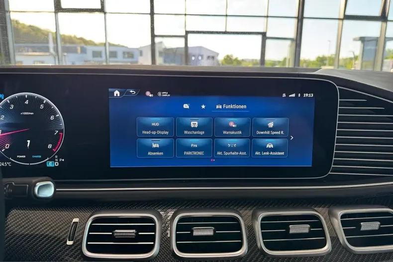 Mercedes-Benz GLE 63 AMG (Clasa GLE) din 2025 cu 15.500 km - oferta MER243244 - foto 30