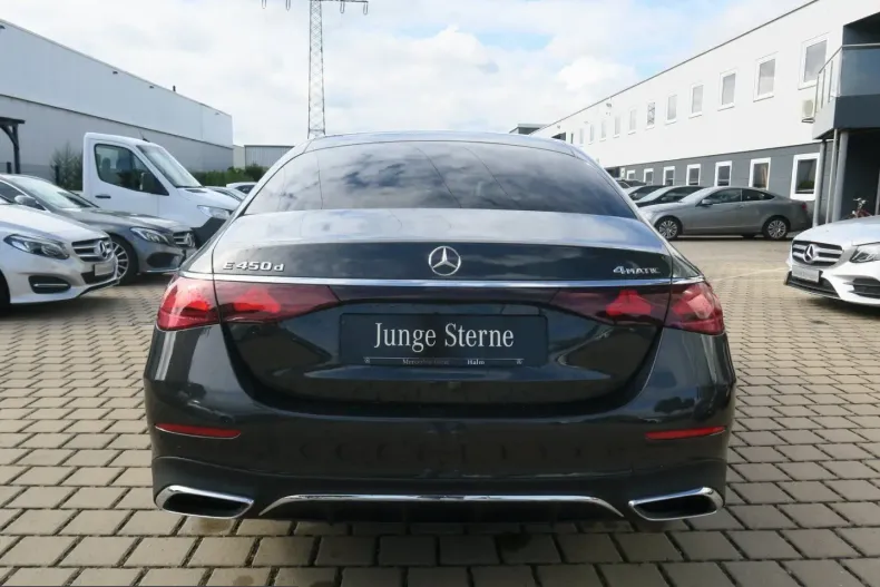 Mercedes-Benz E 450 (Clasa E) din 2025 cu 17.612 km - oferta MER243247 - foto 3