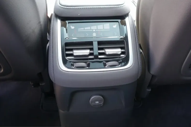 Volvo XC90 din 2025 cu 18.290 km - oferta VOL243248 - foto 21