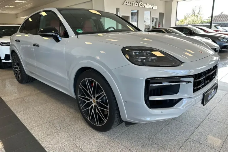 Porsche Cayenne din 2023 cu 48.500 km - oferta POR243255 - foto 8