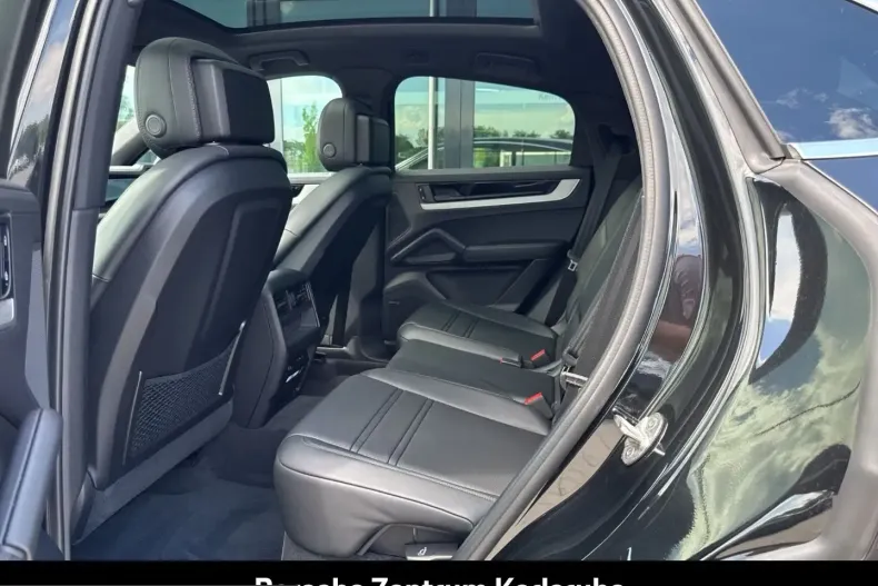 Porsche Cayenne din 2024 cu 30.750 km - oferta POR243258 - foto 24