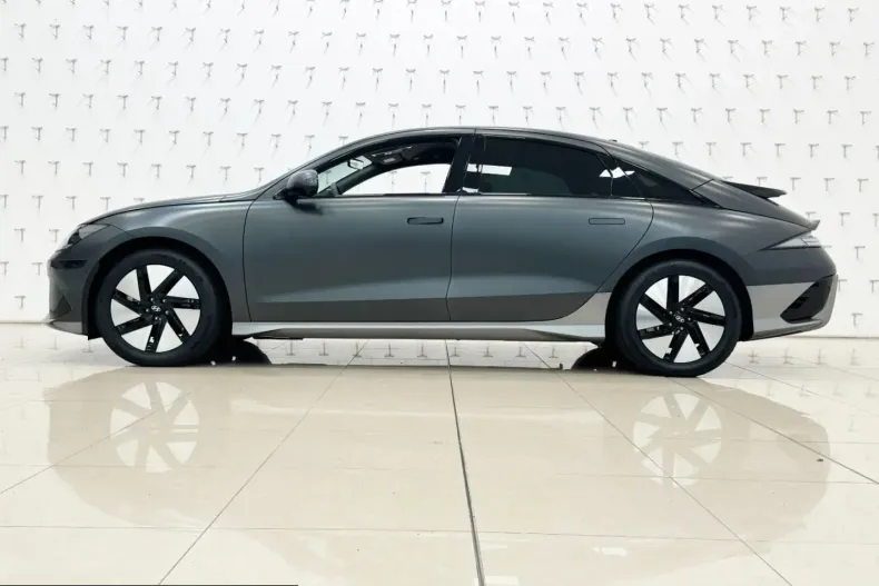 Hyundai IONIQ 6 din 2024 cu 15.270 km - oferta HYU243261 - foto 8