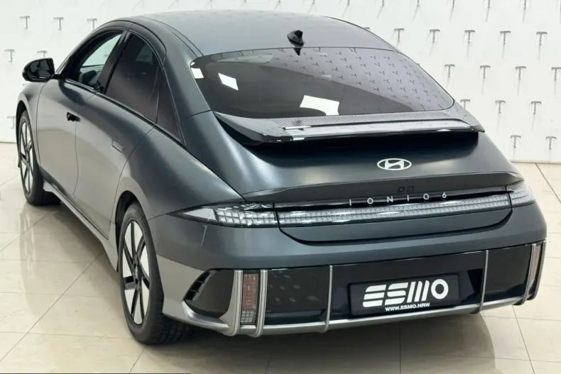 Hyundai IONIQ 6 din 2024 cu 15.270 km - oferta HYU243261 - foto 10