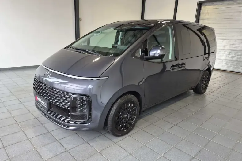Hyundai Staria din 2023 cu 24.715 km - oferta HYU243267 - foto 1