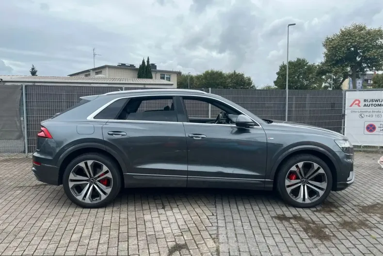 Audi Q8 din 2022 cu 67.500 km - oferta AUD243269 - foto 3