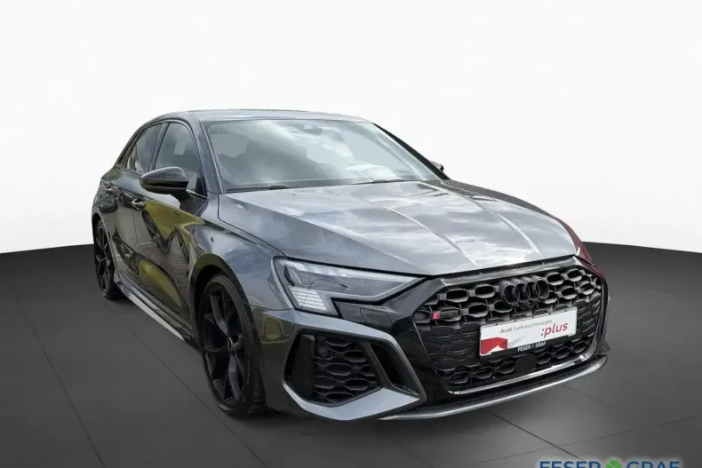 Audi RS3 din 2023 cu 33.485 km - oferta AUD243275 - foto 1