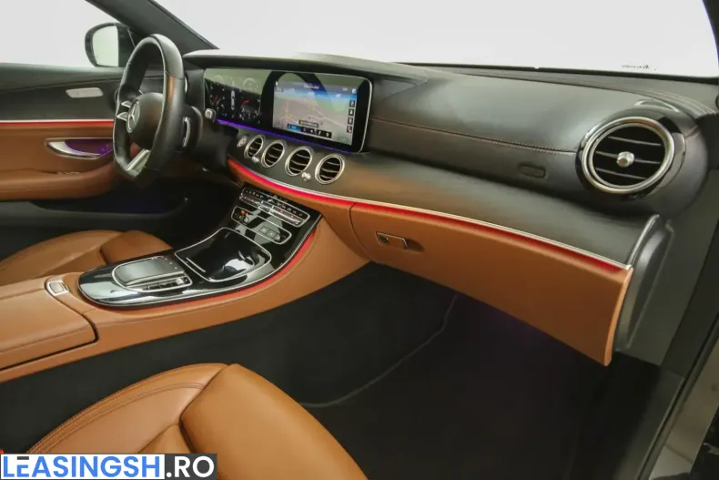 Mercedes-Benz E 400 (Clasa E) din 2022 cu 69.998 km - oferta MER243277 - foto 8