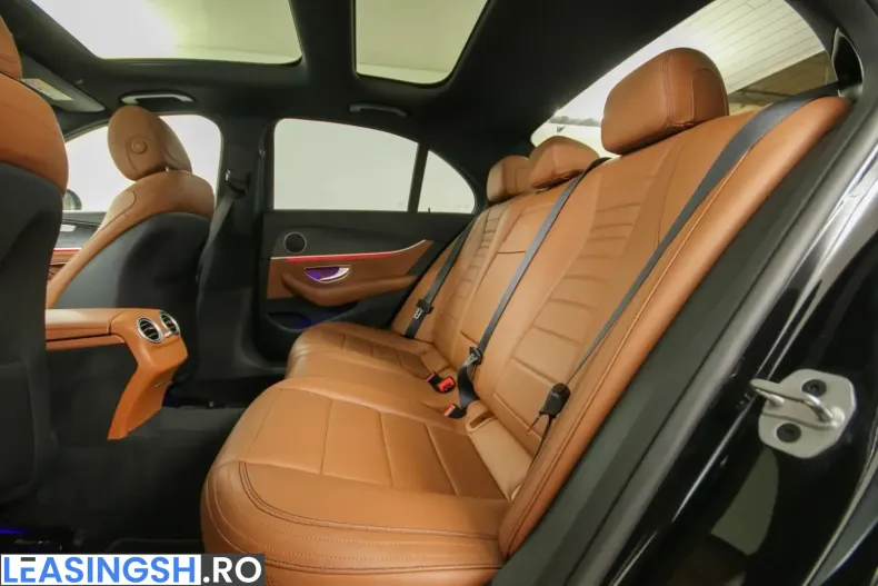Mercedes-Benz E 400 (Clasa E) din 2022 cu 69.998 km - oferta MER243277 - foto 18