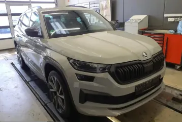 Skoda Kodiaq din 2023 - oferta SKO243278