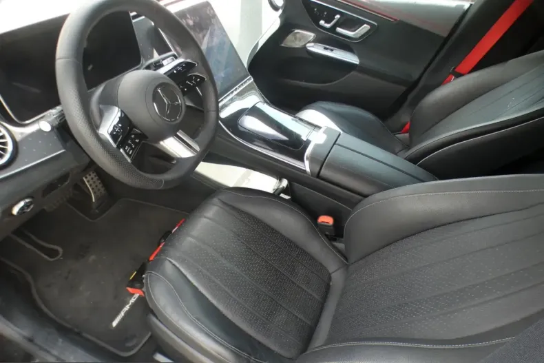 Mercedes-Benz EQE (Clasa E) din 2023 cu 55.000 km - oferta MER243286 - foto 5