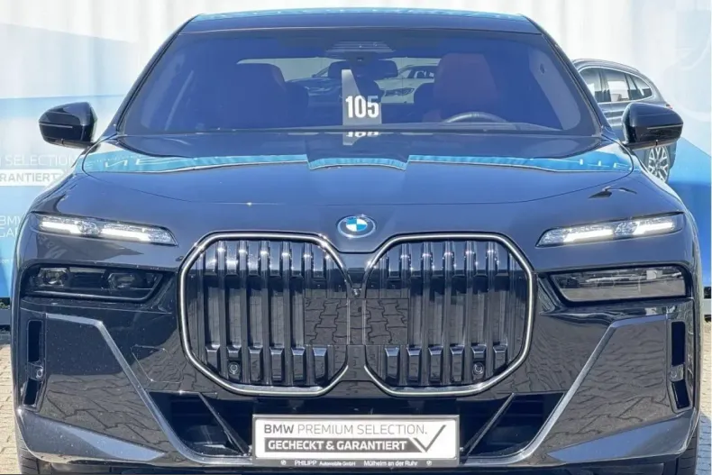 BMW 750 (Seria 7) din 2025 cu 38.229 km - oferta BMW243289 - foto 30