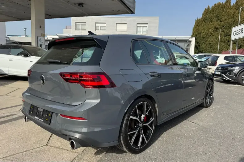 Volkswagen Golf din 2024 cu 32.445 km - oferta VOL243292 - foto 26