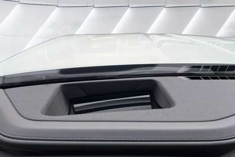 BMW 740 (Seria 7) din 2025 cu 6.118 km - oferta BMW243293 - foto 31
