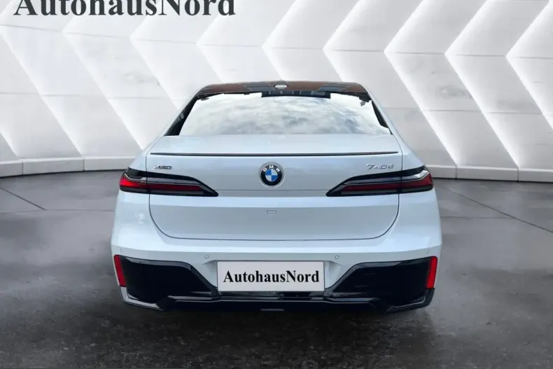 BMW 740 (Seria 7) din 2025 cu 6.118 km - oferta BMW243293 - foto 46