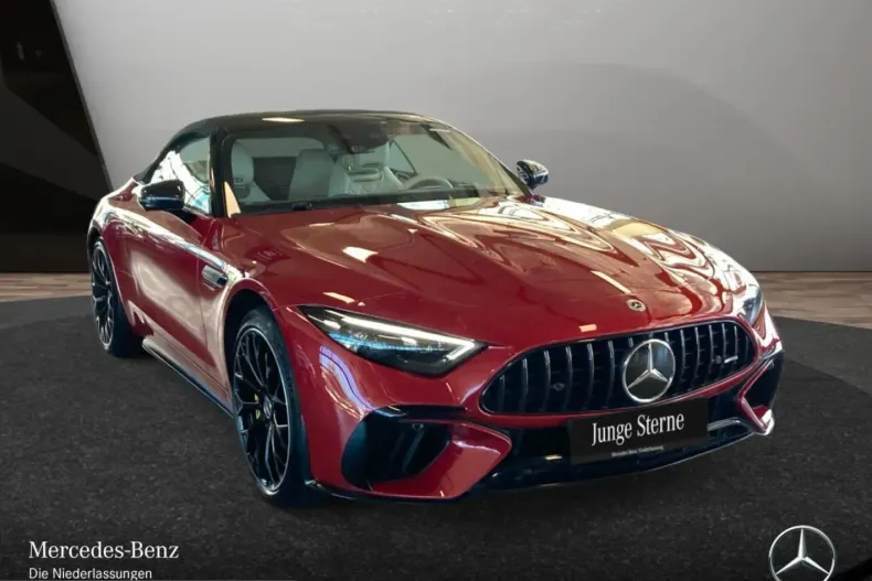 Mercedes-Benz SL 63 AMG (Clasa SL) din 2023 cu 24.232 km - oferta MER243294 - foto 4