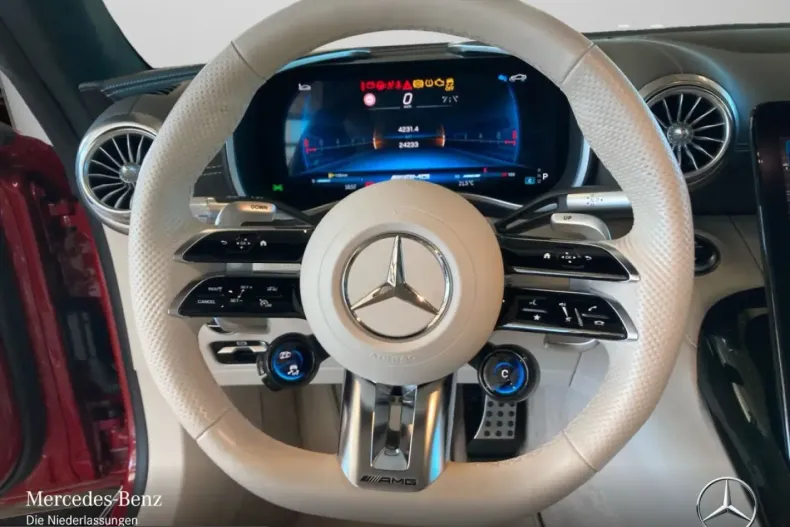 Mercedes-Benz SL 63 AMG (Clasa SL) din 2023 cu 24.232 km - oferta MER243294 - foto 11
