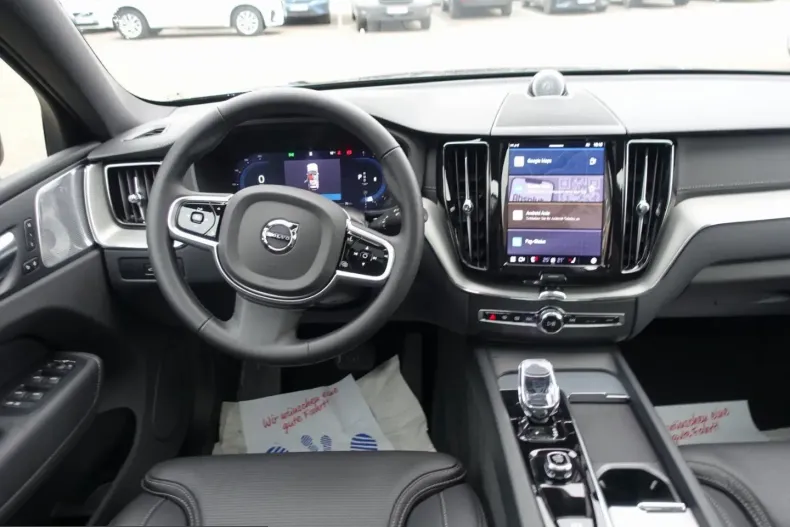Volvo XC60 din 2025 cu 26.950 km - oferta VOL243295 - foto 13