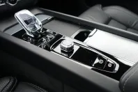 Volvo XC60 din 2025 cu 26.950 km - oferta VOL243295 - foto 14