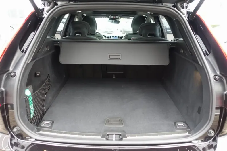 Volvo XC60 din 2025 cu 26.950 km - oferta VOL243295 - foto 26