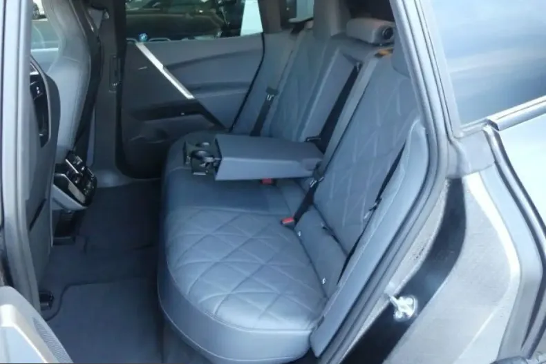 BMW iX din 2023 cu 7.290 km - oferta BMW243300 - foto 9